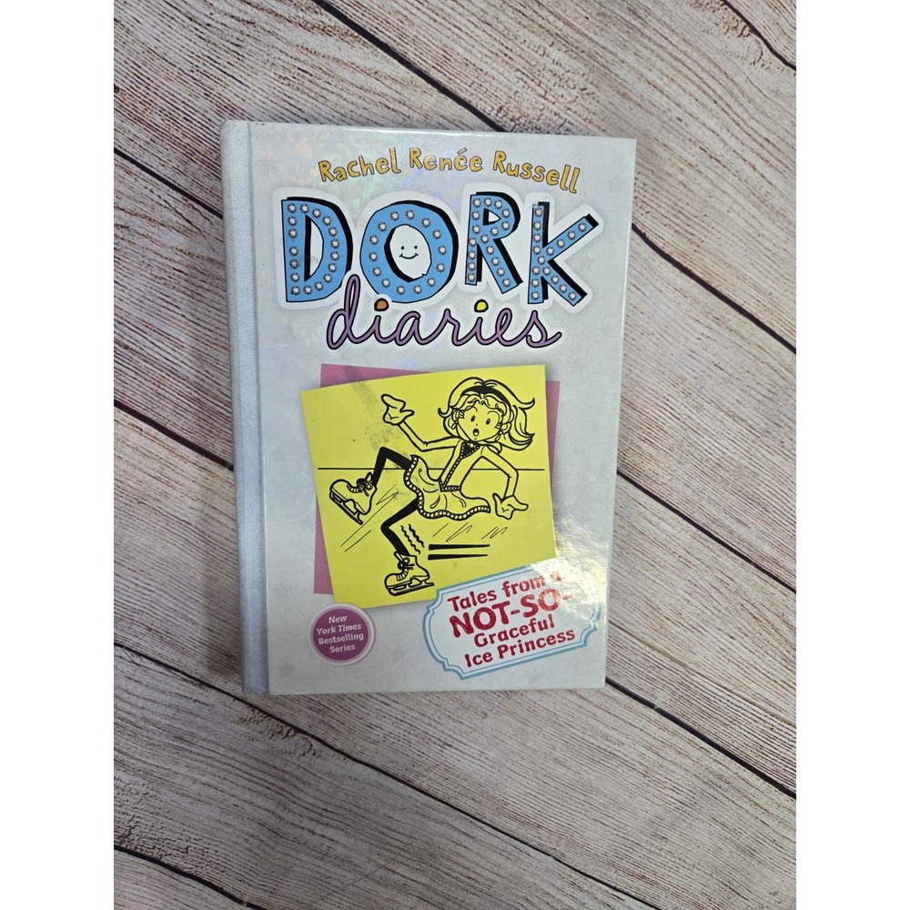 Dork Diaries 4‎ : Tales from a Not-So-Graceful Ice Princess (Hardcover)